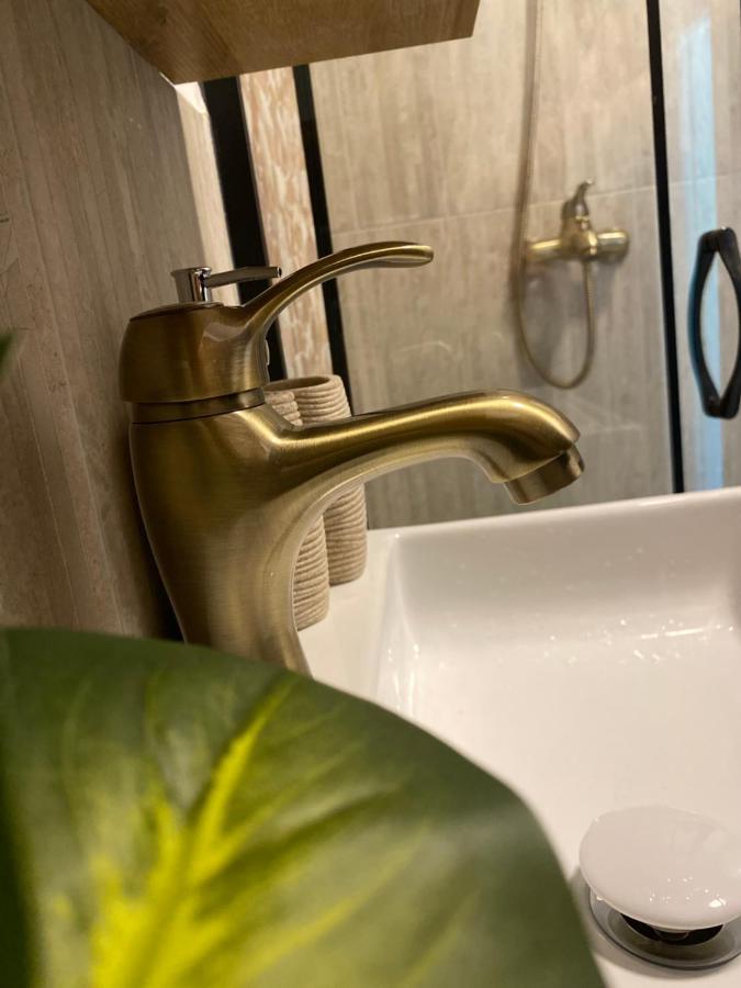 Hisa Megiclinic - Apartments & Healing Center コバリード エクステリア 写真