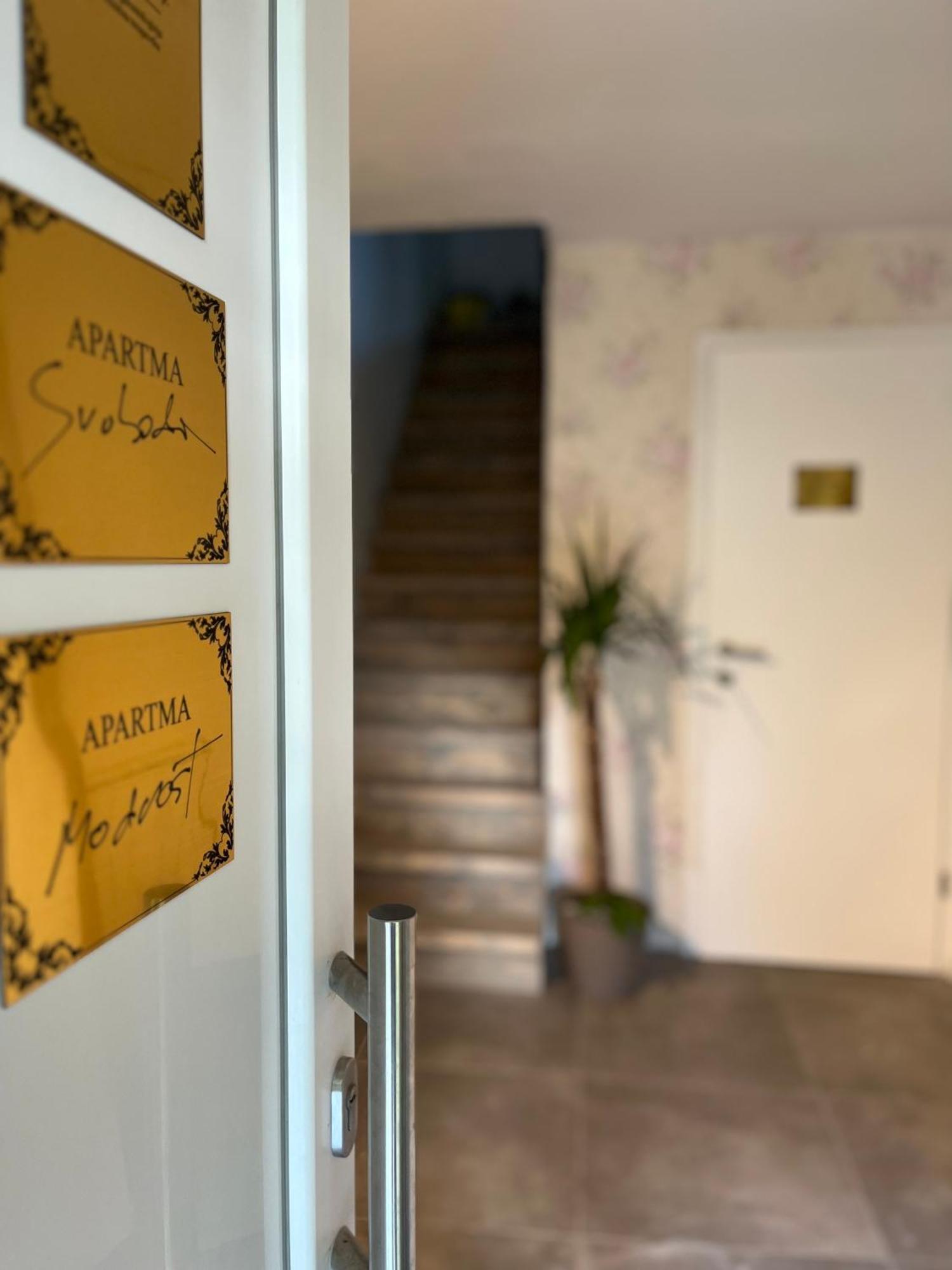 Hisa Megiclinic - Apartments & Healing Center コバリード エクステリア 写真